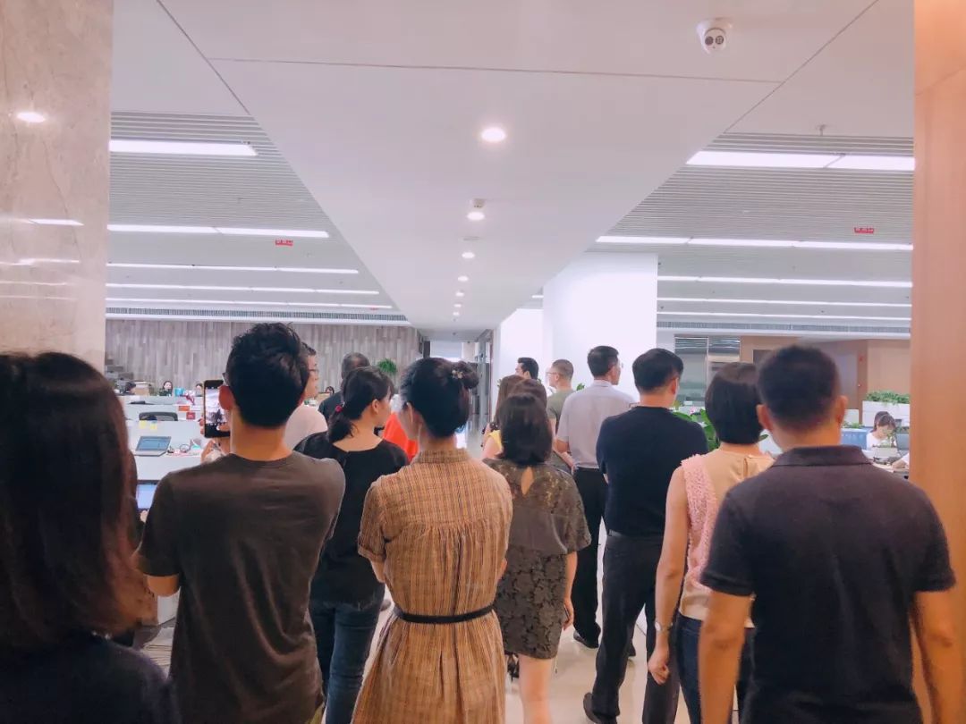 容诚所连环罚单落地：一个月内遭双线追责，27人被问责创行业纪录