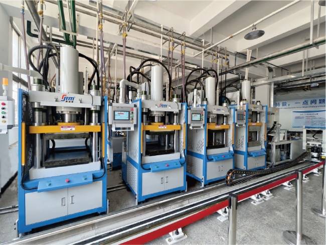 中简科技：碳纤维四期项目设备已基本安装完毕 春节期间正常生产不停工